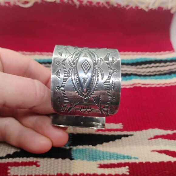 Vtg Fred Harvey Era Navajo Sterling Silver 1.5" Wide Cuff Bracelet Old 48.6g - Picture 6 of 12